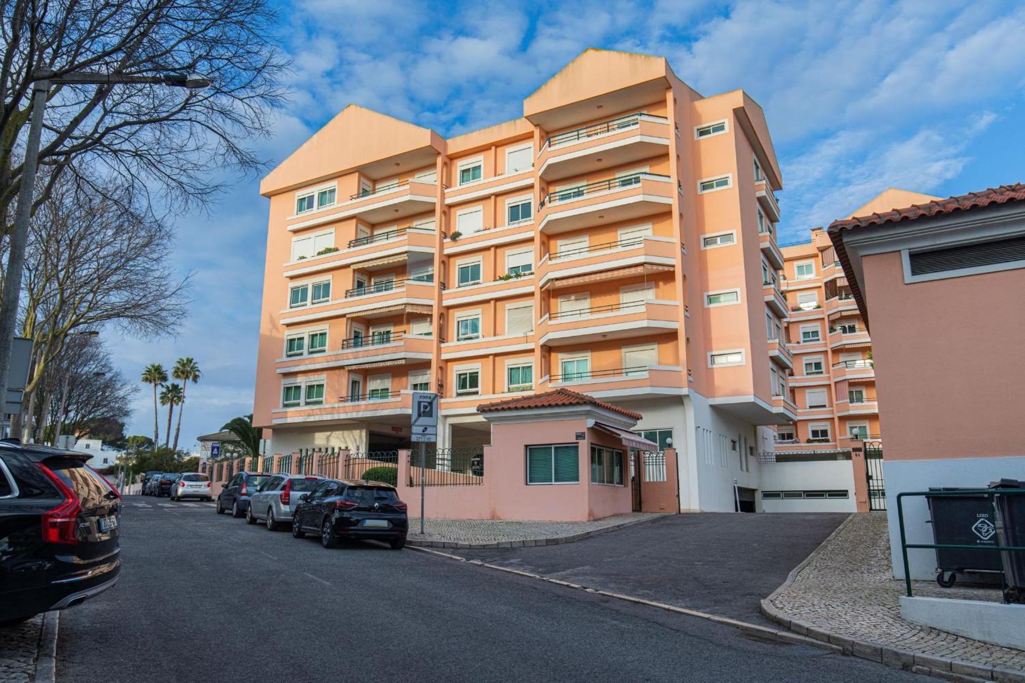 Deluxe 2Bdr Apartment In Carcavelos By Lovelystay Экстерьер фото